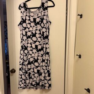 Floral Black and White Sleeveless Dress